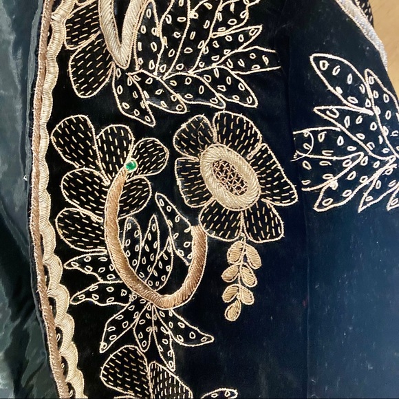 French Collezioni Velvet Embroidered Jacket - Picture 9 of 16